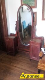 Anonse TOALETKA, z domu,midzywojenna, dwie szafki z lustrem krysztaowym uchylnym 150cm porodku-dbowa w kolorze mahoniu, stan bardzo dobry, c.1.