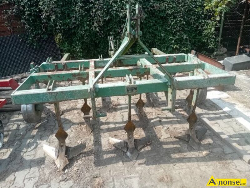 AGREGAT opis dodatkowy: Sprzedam agregat ścierniskowy używany 9 łap szerokość 2.1 masywny nie spawany nowe redlice, z wałem stan przedmiotu transakcji: stan bardzo dobry AGREGAT opis dodatkowy: Sprzedam agregat ścierniskowy używany 9 łap szerokość 2.1 masywny nie spawany nowe redlice, z wałem stan przedmiotu transakcji: stan bardzo dobry