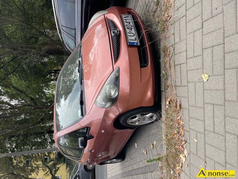 HONDA JAZZ, 2005r./IX, 1.248cm<sup>3</sup>, hatchback, 132.000km, platynowy, metalik bezpieczeństwo: ABS komfort: wspomaganie kierownicy, manualna wygląd: aluminiowe felgi informacje dodatkowe: liczba drzwi, bezwypadkowy 5 drzwi (5D) 5 drzwi (5D) audio samochodowe: radio + odtwarzacz CD opis dodatkowy: Honda Jazz do sprzedaży bardzo zadbana. Samochodem jeździła kobieta. Nie wymaga wkładu finansowego, skrzynia manualna, mały przebieg 132 tys.Samochód gotowy do jazdy, sprawny. serdecznie polecam. stan przedmiotu transakcji: stan dobry HONDA JAZZ, 2005r./IX, 1.248cm<sup>3</sup>, hatchback, 132.000km, platynowy, metalik bezpieczeństwo: ABS komfort: wspomaganie kierownicy, manualna wygląd: aluminiowe felgi informacje dodatkowe: liczba drzwi, bezwypadkowy 5 drzwi (5D) 5 drzwi (5D) audio samochodowe: radio + odtwarzacz CD opis dodatkowy: Honda Jazz do sprzedaży bardzo zadbana. Samochodem jeździła kobieta. Nie wymaga wkładu finansowego, skrzynia manualna, mały przebieg 132 tys.Samochód gotowy do jazdy, sprawny. serdecznie polecam. stan przedmiotu transakcji: stan dobry