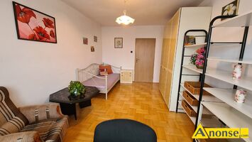 Anonse - LUBLIN / SŁAWIN, stancja 16m<sup>2</sup>, dla kobiety, dobry dojazd do wszystkich uczelni, internet, dostęp do kuchni, blisko przystanek, dostęp do łaz Anonse LUBLIN / SŁAWIN, stancja 16m<sup>2</sup>, dla kobiety, dobry dojazd do wszystkich uczelni, internet, dostęp do kuchni, blisko przystanek, dostęp do łaz