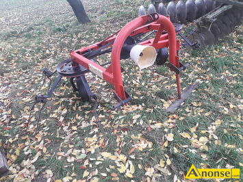 Anonse - PRZETRZĄSARKA, Pająk do siana w bardzo dobrym stanie, poszanowany, wszystkie zęby. Warty Uwagi. Polecam, stan bardzo dobry, c.820zł. KUCZKI Anonse PRZETRZĄSARKA, Pająk do siana w bardzo dobrym stanie, poszanowany, wszystkie zęby. Warty Uwagi. Polecam, stan bardzo dobry, c.820zł. KUCZKI