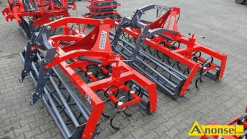 Anonse - AGREGAT, Uprawowo-siewny, EURO-MASZ, o szerokościach 2.5m, 2.7m, 3m, 4m. WYPOSAŻENIE STANDARDOWE: -Dwa rzędy zębów -hydropak na dwa siłownik Anonse AGREGAT, Uprawowo-siewny, EURO-MASZ, o szerokościach 2.5m, 2.7m, 3m, 4m. WYPOSAŻENIE STANDARDOWE: -Dwa rzędy zębów -hydropak na dwa siłownik