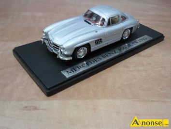 Anonse - MODEL, samochodu Mercedes -Benz 300 sl w 198 Gulwing na podstawce ., stan idealny, c.60zł. LUBLIN Anonse MODEL, samochodu Mercedes -Benz 300 sl w 198 Gulwing na podstawce ., stan idealny, c.60zł. LUBLIN