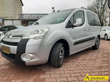 Anonse CITROEN BERLINGO, 2011r., 1.598cm<sup>3</sup>, 120KM, benzyna, 216.000km, srebrny, metalik, abs, kontrola trakcji (asr), regulacja wysokosci fotela, dz