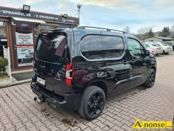 Anonse CITROEN BERLINGO, 2021r., 1.499cm<sup>3</sup>, 130KM, diesel, 15.000km, czarny, furgon blaszak, abs, regulacja wysokosci fotela, immobiliser, centralny