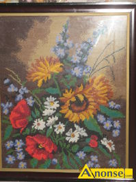 Anonse OBRAZ, Obraz ręcznie haftowany, oprawiony, za szkłem. Wymiary 47 x 55. Doskonały na prezen c.500zł. LUBLIN