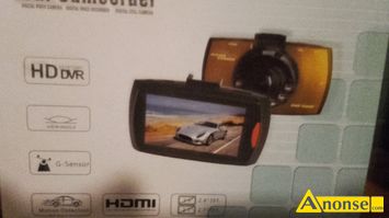 Anonse VIDEO REJSTRATOR SAMCHODOWY, SONY, sprzedam video rejstrator samochodowy nowy nie uzywany kamere cena 75 zl mam tez dvd samochodowe cena 160