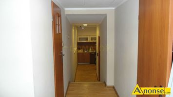 Anonse BIUROWIEC 580m<sup>2</sup>, KORONOWO, gaz, prd, kanalizacja, dojazd asfalt, dozr budynku, do sprzeday obiekt handlowo- produkcyjny magazynowy wolnos
