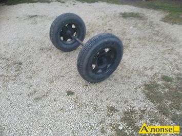 Anonse CZʦCI, Sprzedam os do wozu, c.300z. OGARKA