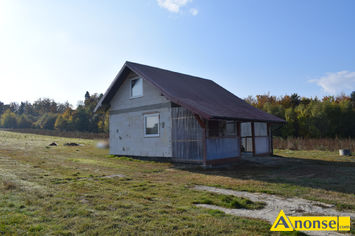 Anonse DYLGOWA, domek 35m<sup>2</sup>, murowany, na dziace 830m<sup>2</sup>, pokoje: 2, szambo, studnia, prd, ogrzewanie elektryczne, Domek wypoczynkowy o pow. uytko