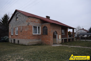 Anonse TRZEBOWNISKO- OKOLICE, dom 100m<sup>2</sup>, murowany, na dziace 900m<sup>2</sup>, do remontu, do zamieszkania, pokoje: 3, prd, woda z wodocigu, gaz, kanalizac