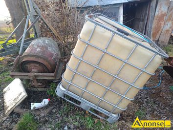 Anonse MAIZER, 1000 litr w koszu metalowym, stan bardzo dobry, c.250z. NIEMIENICE