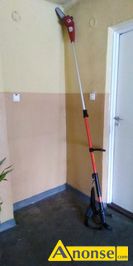 Anonse PILARKA, Pilarka elektryczna na wysigniku HECHT o mocy 550W na kabel. Dugo urzdzenia maksymalna ok.260 cm. Po schowaniu wysignika i zd