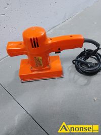 Anonse SZLIFIERKA OSCYLACYJNA, Szlifierka oscylacyjna 175W z regulowan prdkoci drga w bardzo dobrym stanie sprawna pod wzgldem mechanicznym i