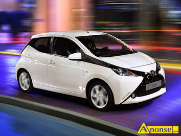 Anonse REKLAMA, Przyjme odpatnie reklame na samochd toyota aygo. Czekam na propozycje. jasol@tlen.pl RZESZW