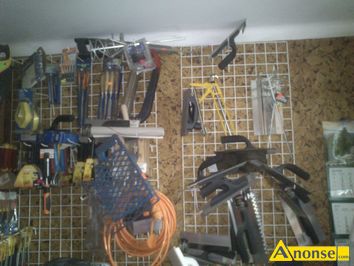Anonse A-Z DO REMONTW, Po likwidacji sklepu narzdzia motki klucze wierta kuwety pdzle waki ma cierne farby szpachle kity lakiery listwy pr