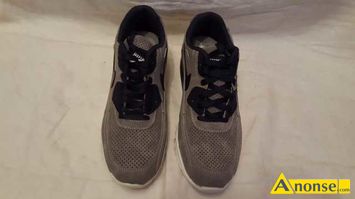 Anonse BUTY, rozm.42, Sprzedam nowe buty sportowe poniewa kupiem za mae o cay numer. Opis: Buty Nike Air Max 90- niskie- wizane sznurwk- po