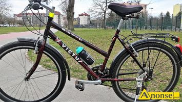 Anonse ROWER, trekingowy, VICTUS, uywany, koa wzmocnione 26”, proste. 21 przeoe, klamkomanetki, osprzt shimano. Hamulce typu V-brake. Jedna