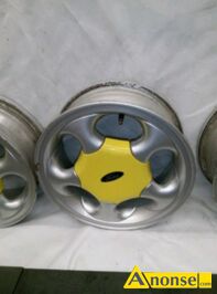 Anonse ALUFELGI 13 FORD KA, Mam do sprzedania 4 sz oryginalnych felg aluminiowych 13 do Forda Ka, 5 cali szerokie, rozstaw rub 4x108, ET 36., st