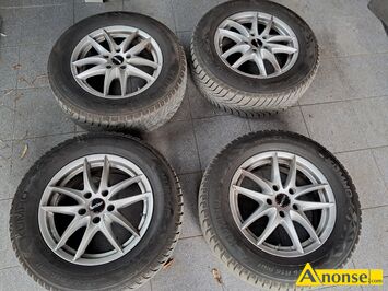 Anonse KOA INNY, Koa 215/65 R16 93H z czujnikami sz 4 wywaone, adny bienik. Felgi aluminiowe, opony zimowe Kumho. Cena za cao., stan bard
