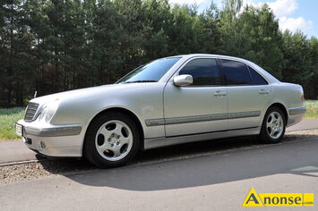 Anonse MERCEDES w210, 2000r., 2,2cm<sup>3</sup>, 143KM, turbo diesel + intercooler, sedan, 420.000km, srebrny, metalik, ABS, immobiliser, ASR, poduszki powiet