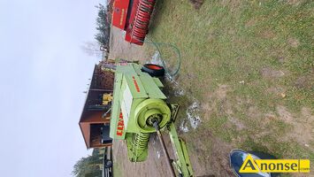 Anonse PRASA, kostkujca, CLAAS, Sprzedam prase kostk Claas Markant 40 w dobrym stanie technicznym I wizualnym w oryginalnym kolorze polecam cena