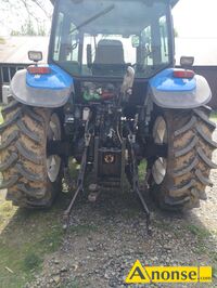Anonse CIGNIK, rolniczy, NEW HOLLAND, garaowany, kpl. obcinikw, waek, klimatyzacja, komfortowa kabina, podnonik, kpl. zaczepw, kpl. dokumen
