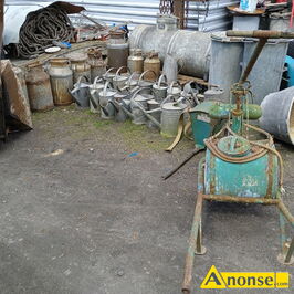 Anonse KONEWKI METALOWE NA WOD, Sprzedam konewki metalowe na wod 10l w dobrym stanie. Cena od 30 z do 50 z., c.10z. WIDNIK