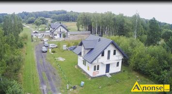 Anonse KRANW, dom 100m<sup>2</sup>, parterowy z poddaszem mieszkalnym, na dziace 801m<sup>2</sup>, stan deweloperski, do zamieszkania, pokoje: 5, miejsce parkingowe, b