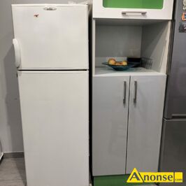 Anonse LODWKO - ZAMRAARKA, AMICA, Sprzedam Lodwke Amica na dziak biaa wys.153cm. w rodku cztery pki, na grze zamraalnik i na dole pojemn