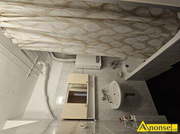 Anonse LSM, pokj, LSM ul. Irydiona. Do wynajcia duy pokj-salon z balkonem 23m2 dla dwch osb cena1200z, dla jednej osoby 1000z., zamykany na
