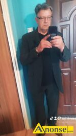 Anonse MʯCZYZNA, 55, Inteligenty uczciwy, zainteresowania: Kino teatr rower, Witam, Wolny czysty zadbany 185cm 95kg 55latek.poznam samotn kobiete