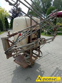 Anonse Opryskiwacz do cignika 300l, Sprzedam opryskiwacz do cignika. Opryskiwacz w stanie jak na zdjciu z pomp. Wicej informacji udziel telef
