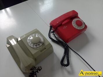 Anonse STARE PRZEDMIOTY Z PRL, Sprzedam stare przedmioty z czasw PRL-u. Telefony,radia,odkurzacz mynek do kawy, sokowirwk. Przedmioty w dobrym