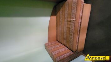 Anonse TAPCZANIK, kolor jasny orzech, Sprzedam tapczanik rozkadany z pojemnikiem na posciel, stan dobry, c.70z do uzg.. KIELCE