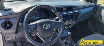 Anonse TOYOTA COROLLA, 2017r., 1,6cm<sup>3</sup>, 132KM, benzyna, sedan, 210.000km, srebrny, metalik, c.45.900z. CHEM