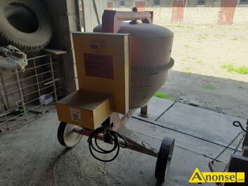 Anonse BETONIARKA, Betoniarka Defro pojemno 200l silnik 3 fazowy 1.1kw, stan bardzo dobry, c.3.200z. NOWY DWR