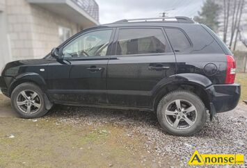 Anonse HYUNDAI TUCSON, 2006r., 1.991cm<sup>3</sup>, diesel, 277.000km, czarny, stan bardzo dobry, c.11.500z. JEZIORKO
