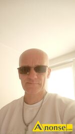 Anonse MʯCZYZNA, 45, Miy uczciwy kochajacy, zainteresowania: Spacery samochody gory, Szukam kobiety do staego zwizku z Kielc i okolic, miej sz