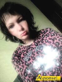 Anonse PANNA, 28, Hej szukam chopaka wieku 26.46 ktory sam mieszka i mi wynajmie pokj za 400zl moj nr 731197410 GRNO