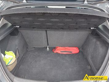 Anonse SEAT LEON, 2006r., 1.600cm<sup>3</sup>, 102KM, benzyna, hatchback, 224.000km, grafitowy, metalik, ABS, poduszki powietrzne, 6xPP, immobiliser, wspomaga