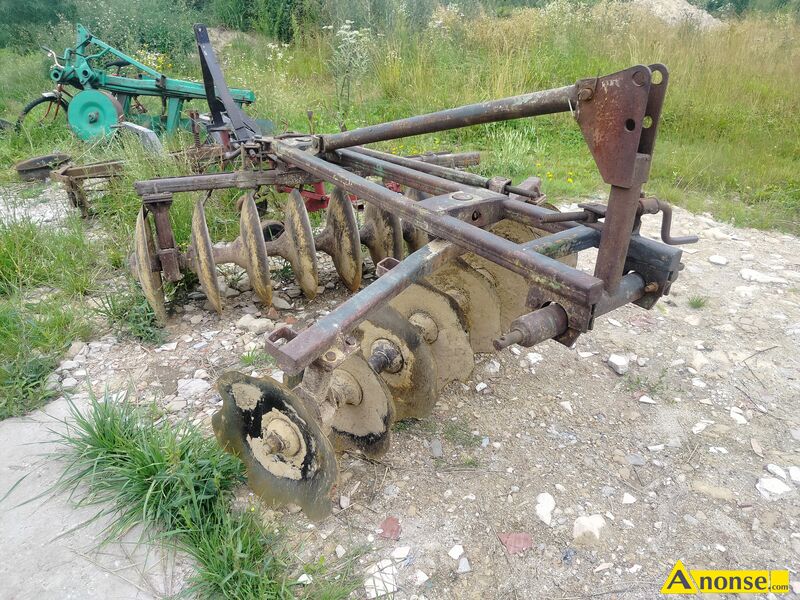 BRONA , Brona talerzowa , 8X2 opis dodatkowy: sprzedam bron talerzow , fabryczn , nie duo uywana,  w stanie bardzo dobrym cena 1800 z do negocjacji. stan przedmiotu transakcji: stan bardzo dobry