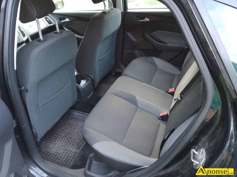 FORD  FOCUS, 2011r., 1.560cm<sup>3</sup>, 95KM , diesel, sedan, 185.770km bezpieczestwo: system kontroli trakcji, immobiliser, ABS komfort: elektryczne szyby, klimatyzacja automatyczna, elektryczne lusterka, regulacja kierownicy, manualna, elektryczne wsp. kierownicy, centralny zamek wygld: halogeny, aluminiowe felgi informacje dodatkowe: liczba drzwi, karta pojazdu, bezwypadkowy 5 drzwi (5D) 5 drzwi (5D) opis dodatkowy: Ford Focus Mk3 - sedan, do jazdy, wszystko sprawne, klimatyzacja automatyczna dwustrefowa. Moliwo obejrzenia w Lublinie po uzgodnieniu. Wicej informacji telefonicznie. stan przedmiotu transakcji: stan bardzo dobry