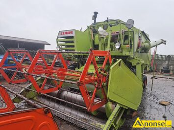 Anonse KOMBAJN, zboowy Claas Consul w oryginale silnik 4 cylindrowy Perkins heder 3 metry sieczkarnia na noach ruchomych 4 wytrzasacze wspomagani
