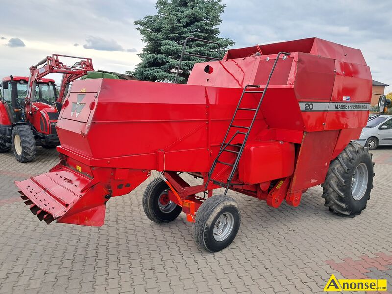 kombajn  opis dodatkowy: Massey Ferguson 20 w oryginale wieo sprowadzony silnik 4 cylindrowy Perkins 2100 motogodzin opony 90 % bienika pierwsze od nowoci z oryginalna kabina klimatyzacja zostaa dooona nowa rok temu sieczkarnia na noach ruchomych heder 3m koszenia 4 wytrzasacze w kabinie rodek czysty i zadbany stan kombajnu oceniam na bardzo dobry wizualnie jak i technicznie sprowadzony od pierwszego waciciela i jednego operatora zawsze garaowany cena do negocjacji. Moliwo transportu. Wicej informacji udziel telefonicznie
