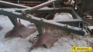 Anonse MASZYNA, sprzedam pug podorywkowy 5 skibowy, obsypnik i siewnik konny przerobiony, stan dobry, c.1.000z/sz. RADOM
