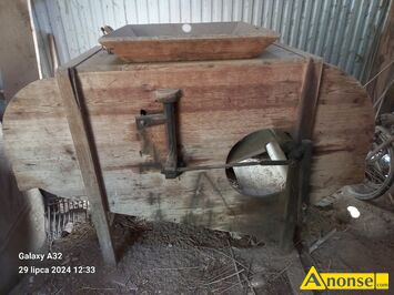 Anonse MASZYNY I NARZDZIA ROLNICZE, rozrzutnik obornika-4000 z, 2 wozy metalowe do cignika na koach 16