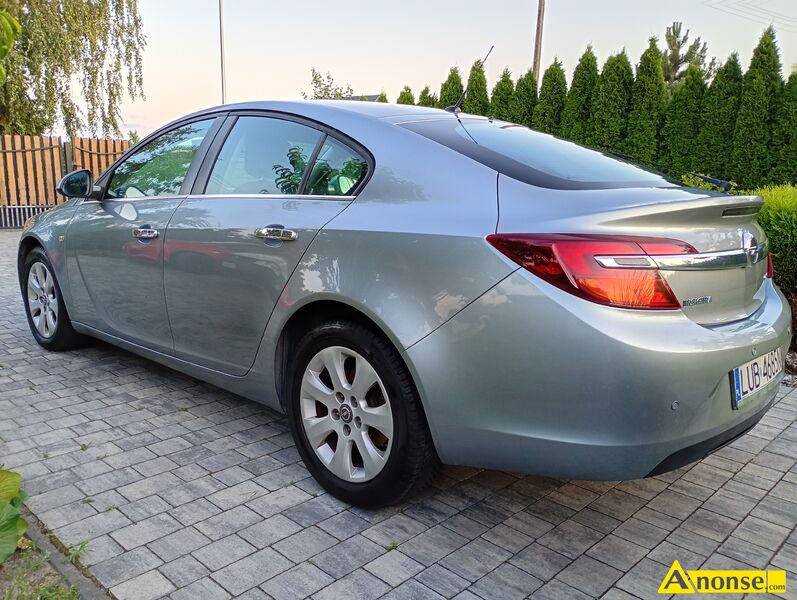 OPEL  INSIGNIA, 2014r./X, 2.000cm<sup>3</sup>, 135KM , diesel, hatchback, 134.000km, srebrny, metalik bezpieczestwo: system kontroli trakcji, poduszki powietrzne, immobiliser, ABS komfort: wspomaganie kierownicy, komputer pokadowy, manualna, regulacja kierownicy, regulacja wiate, klimatyzacja automatyczna, elektryczne szyby, centralny zamek, elektryczna regulacja fotela, elektryczne lusterka wygld: halogeny, aluminiowe felgi informacje dodatkowe: liczba drzwi, ksika serwisowa, katalizator, bezwypadkowy 5 drzwi (5D) 5 drzwi (5D) audio samochodowe: radio + odtwarzacz CD, radio opis dodatkowy: Na sprzedam prywatne auto Opel insignia wersja poliftowa bardzo ekonomiczne i zadbane auto
auto pochodzi z Polskiego salonu z niskim przebiegiem tylko 133 tys km auto nie wymaga najmniejszego nakadu finansowego na bieco serwisowane wymiany oleju co 10 ty mozliwosc sprawdzenia na dowolnej stacji diagnostyczne w ogoszeniu podany numer vin do sprawdzenia mog poleci z czystym sumieniem wiecej po wiecej informacji zapraszam pod podany numer telefonu stan przedmiotu transakcji: stan bardzo dobry