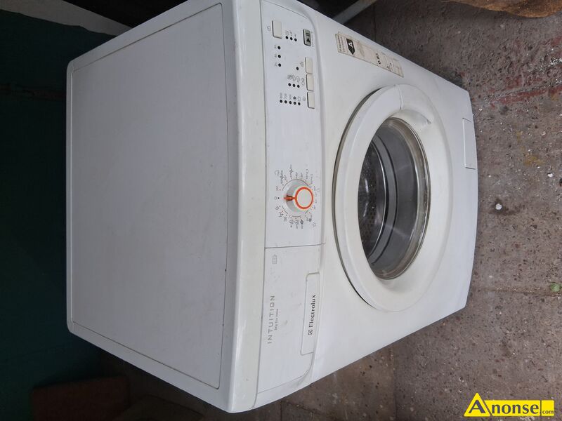 PRALKA , ELECTROLUX, klasa energetyczna A+, wywietlacz elektroniczny, adowana z boku, moliwo transportu, uywana opis dodatkowy: sprawna 100% moliwp sprawdzenia podczona czysta bez rdzy cena do uzgodnienia przez telefon stan przedmiotu transakcji: stan bardzo dobry