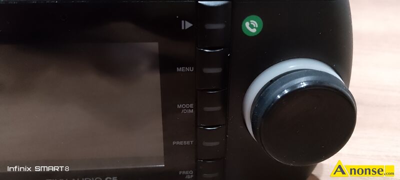 TRANSMITER  , TINY AUDIO C5 opis dodatkowy: Sprzedam transmiter Tiny Audio C5 Dab plus uniwersalny odbiornik do wszystkich samochodw osobowych . Zestaw gonomwicy bluetooth & Digital Radio DAB PLUS ODBIORNIK UNIWERSALNY C5 . MOZLIWOSC podczenia smartwacha . Bardzo mao uywany cena katalogowa 1959 z .  stan przedmiotu transakcji: stan bardzo dobry - image 3
